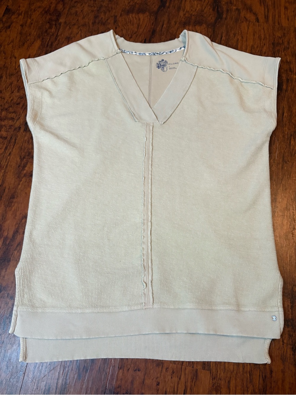 Pilcro Cream V-Neck Sleeveless Knit Tank